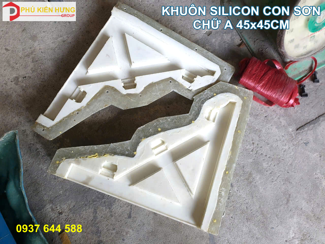 2024-08-29_Khuôn silicon Con sơn chữ A 45x45cm2